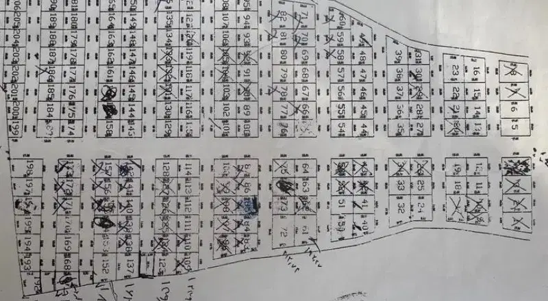 زمین روی خیابان 12متر کمال چومانی