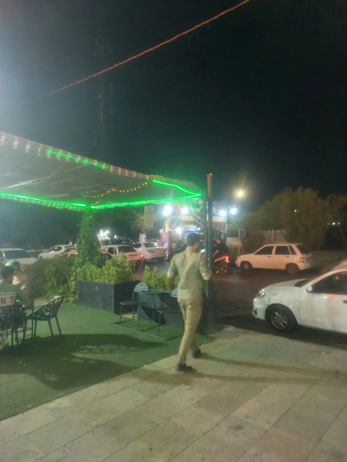 فروش تجاری در بلوار جمهوری پرند