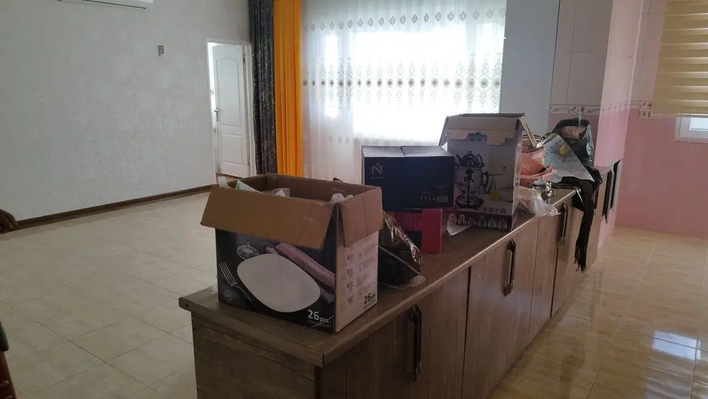 واحد ۸۳متری بر خیابان ۷ تیر