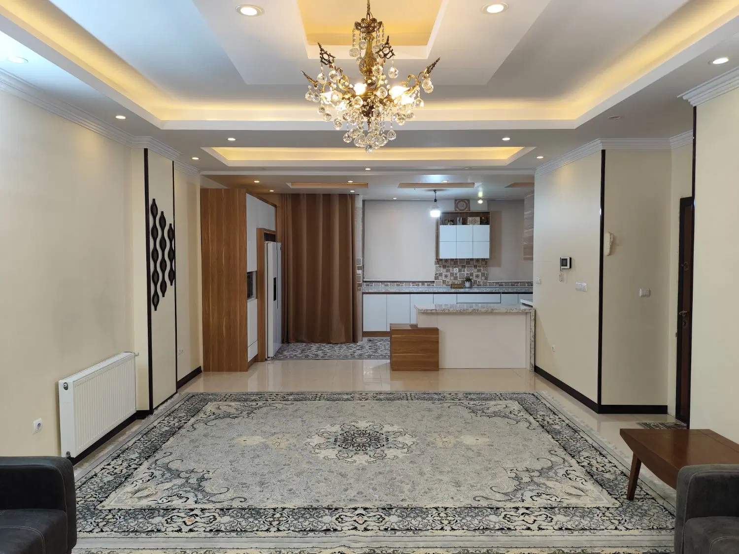 آپارتمان 95 متری، مشیریه