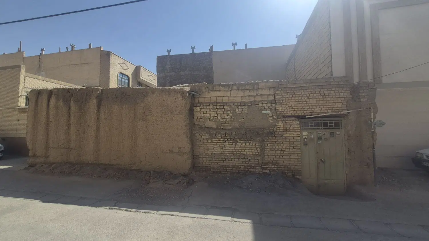 منزل کلنگی مرکز شهر
