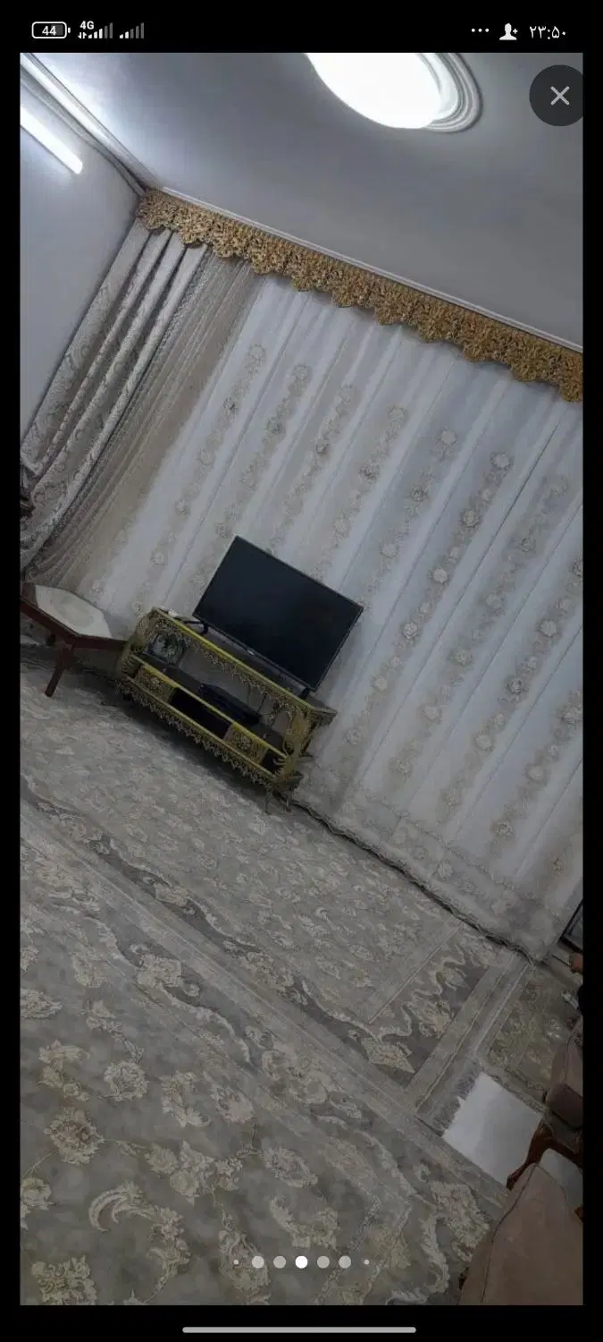 یک خونه دوطبقه رهن