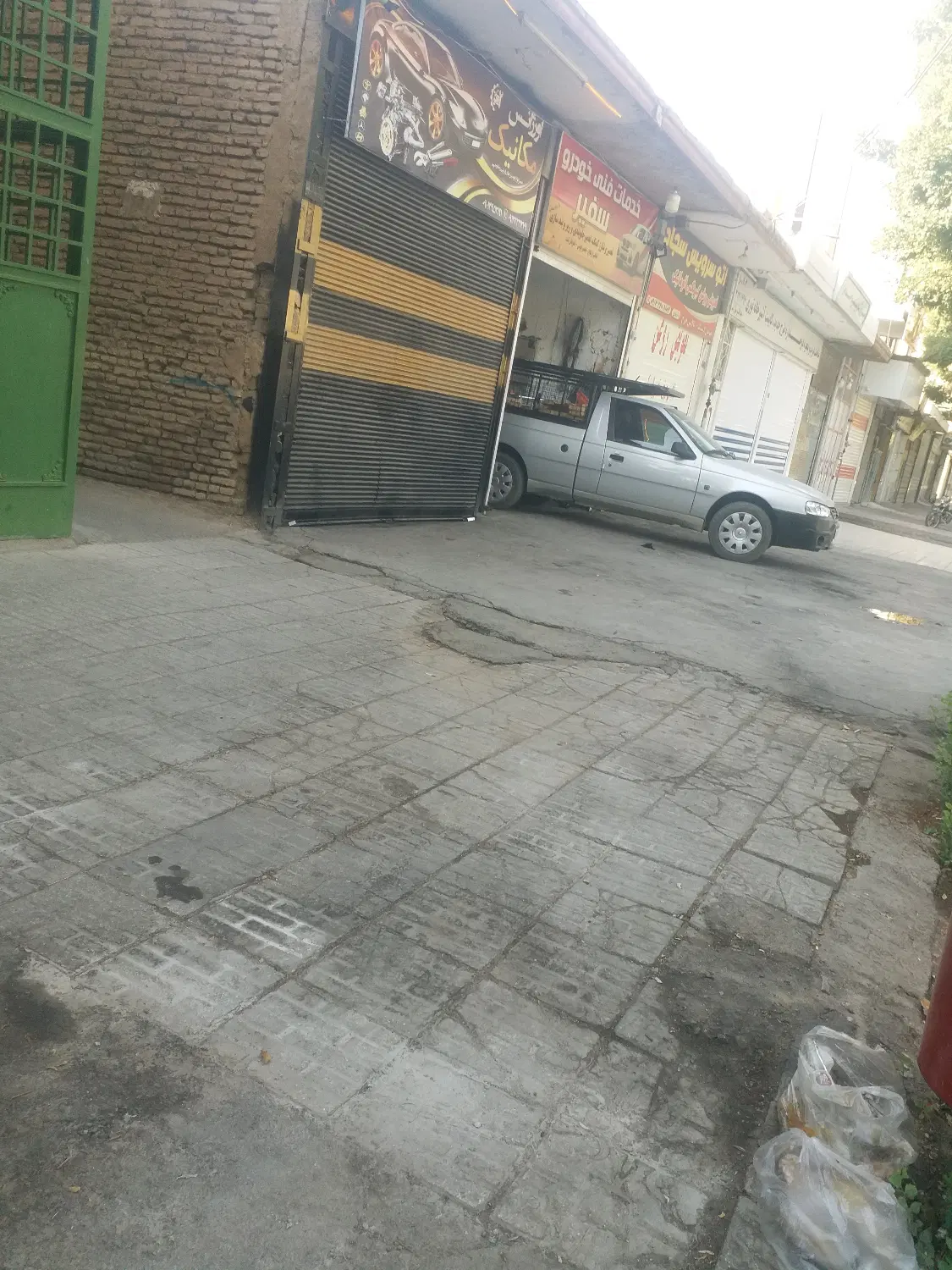 فروش مغازه در خیابان 45متری شهرضا