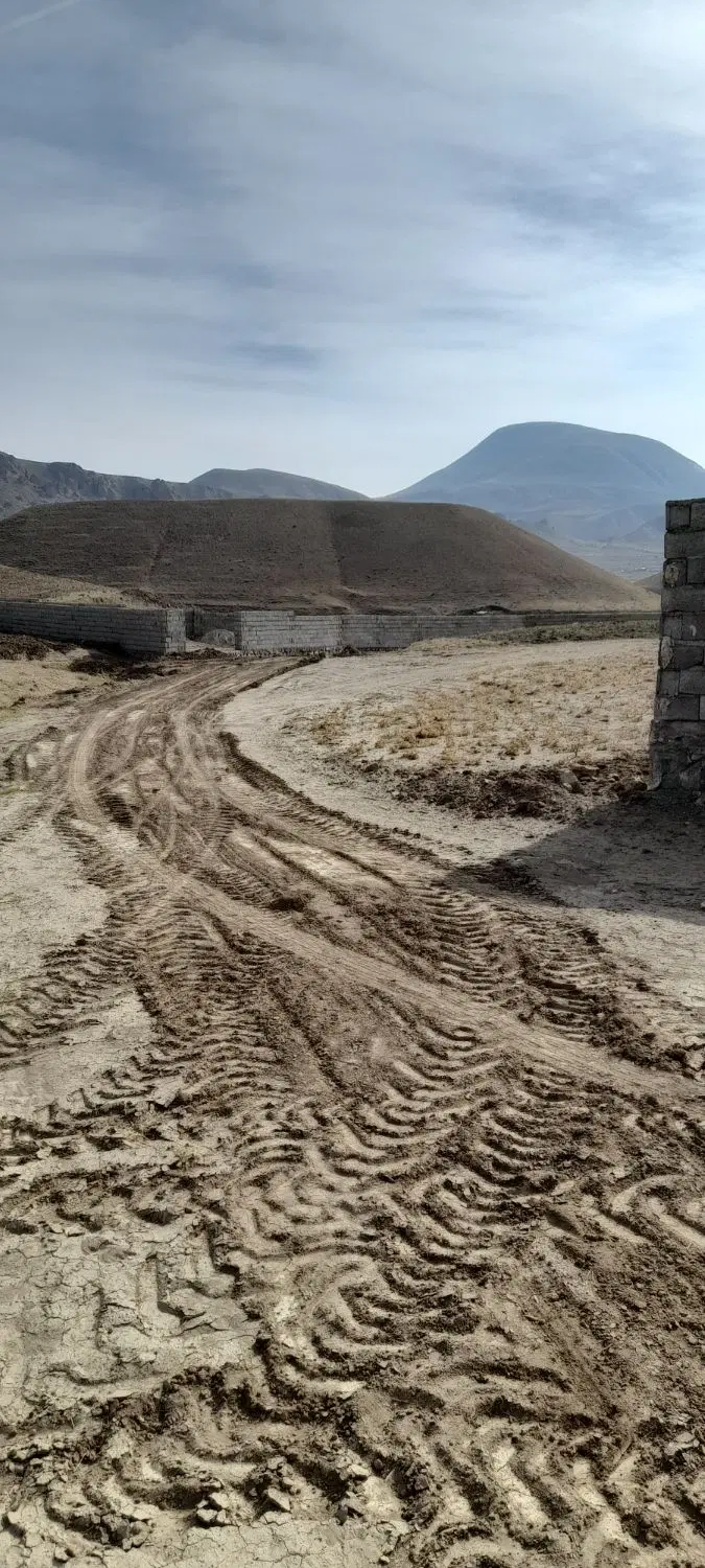 زمین باغی در اسپیران