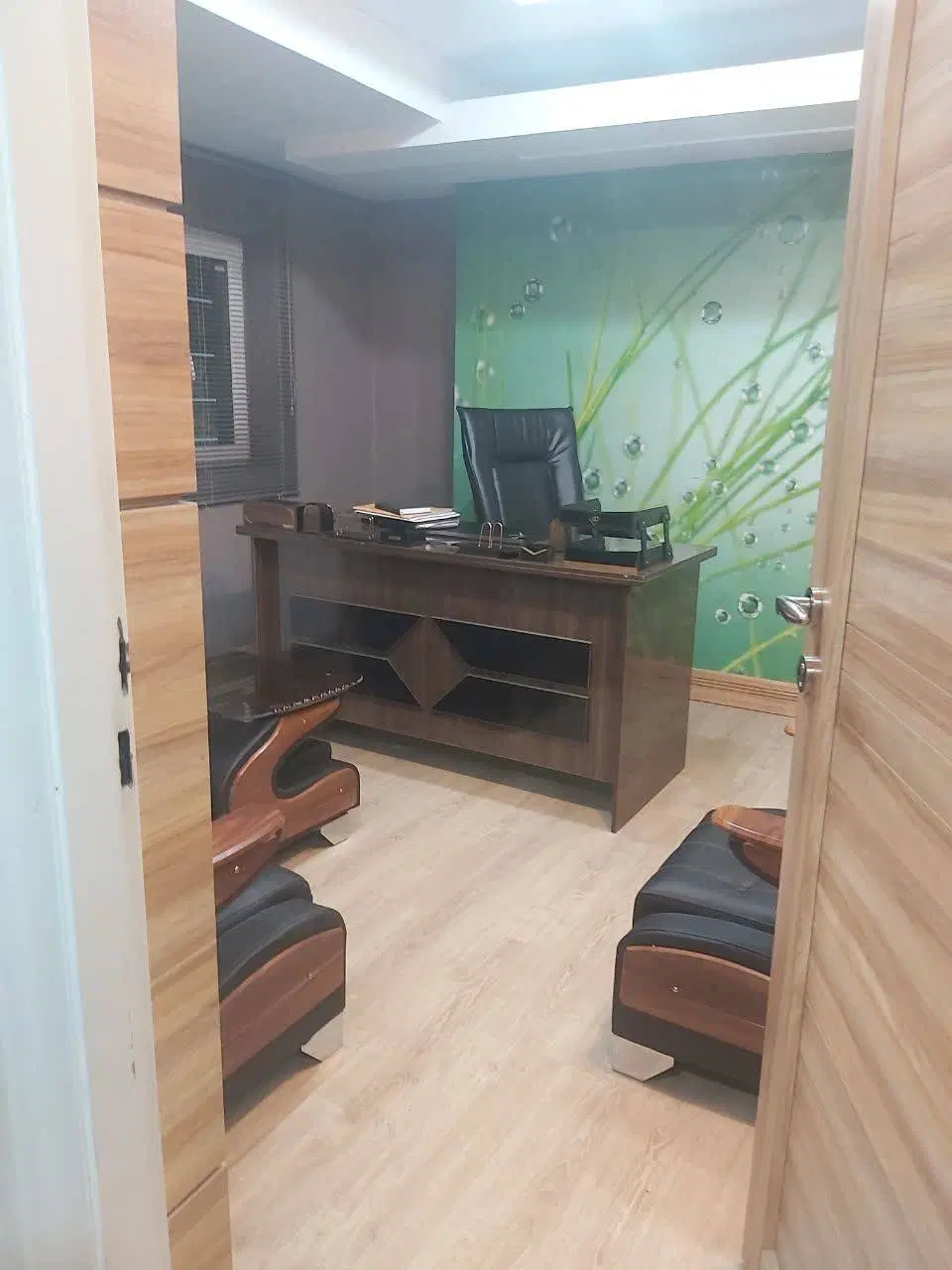 اجاره دفتر کار در خیابان کاشانی