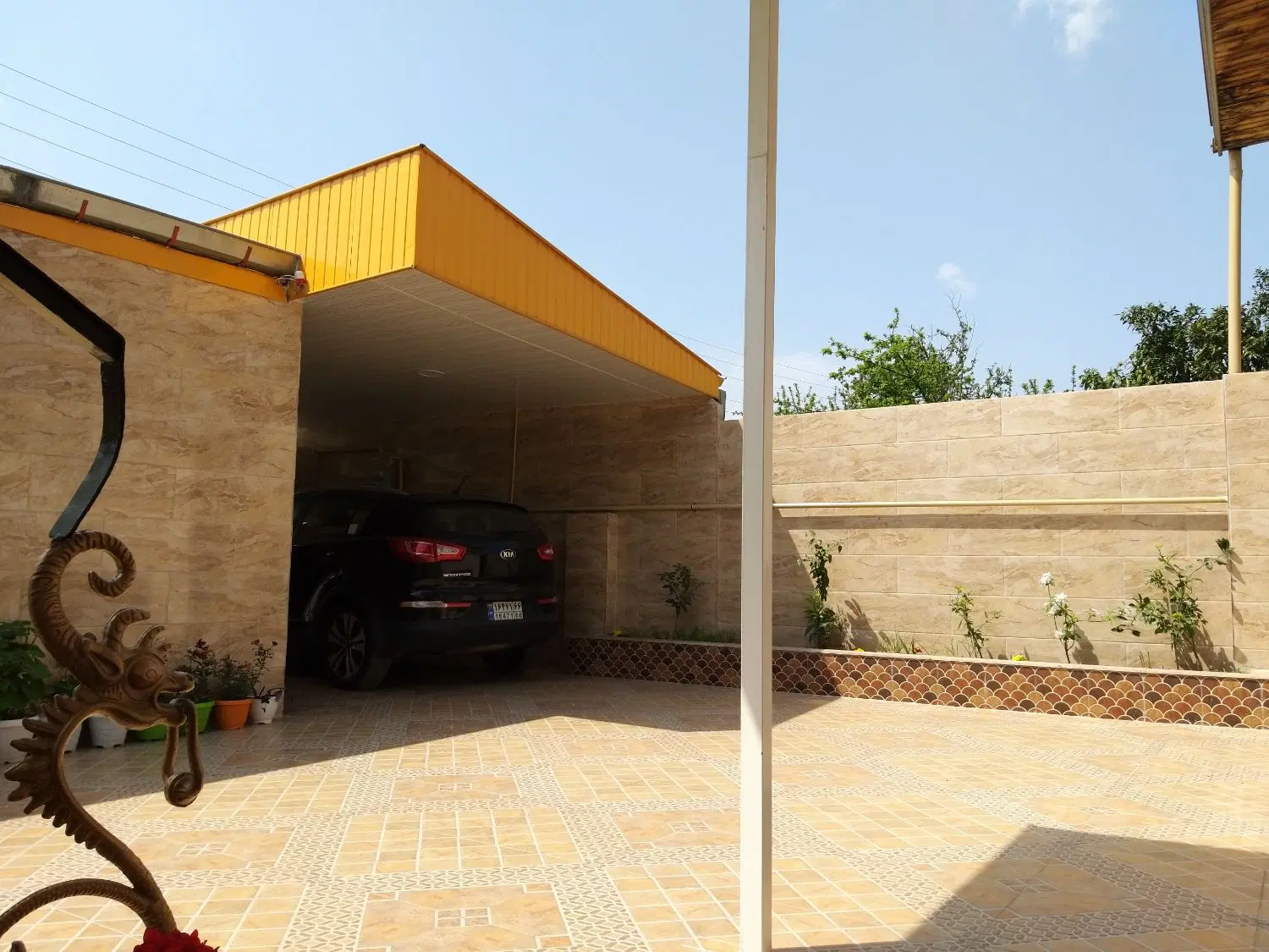فروش خانه ویلایی۳ خواب فول کامل به همراه یک مغازه