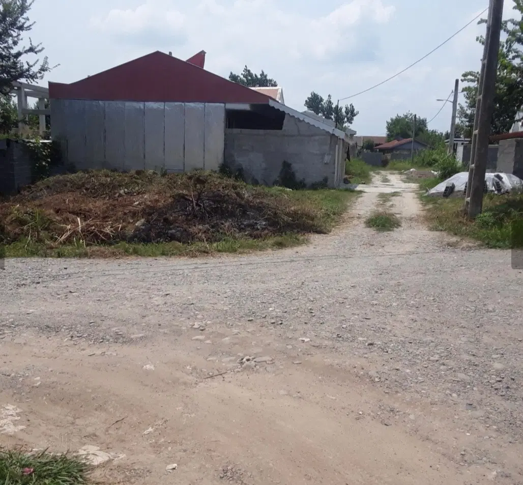 زمین شهر سنگر
