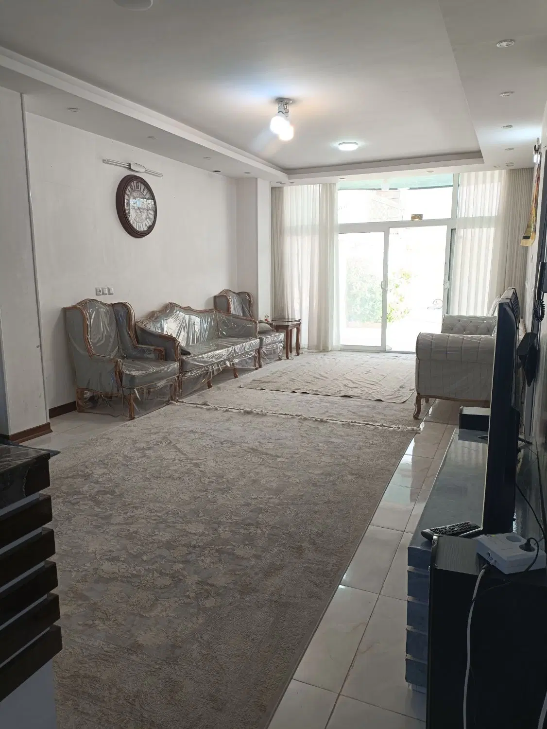 منزل ویلایی شیشه بری