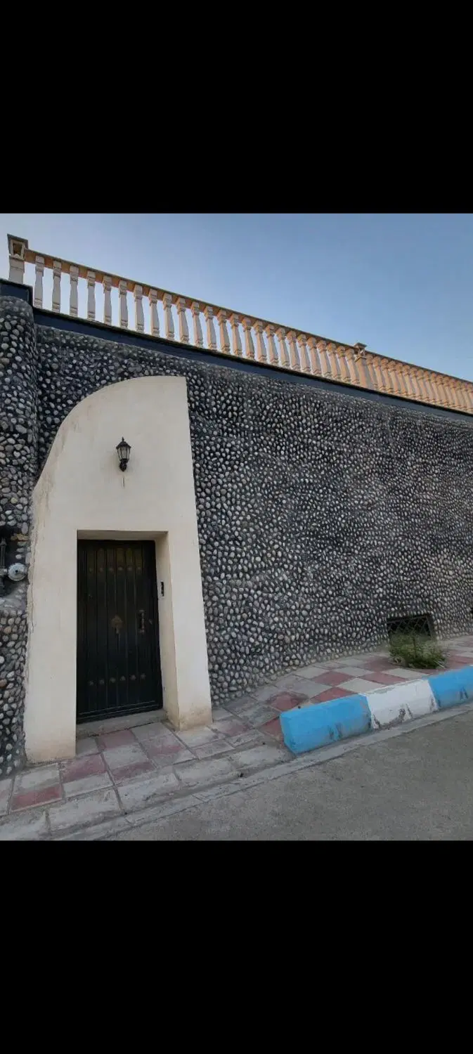 رهن زیر زمین انباری تجاری پاکدشت کبود گنبد
