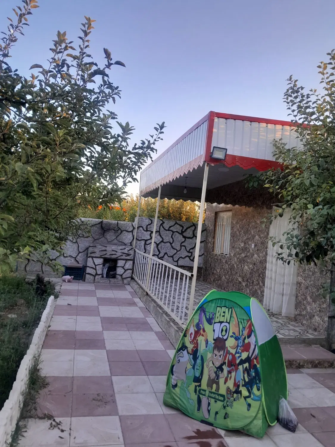 باغ به متراژ ۵۰۰ متری