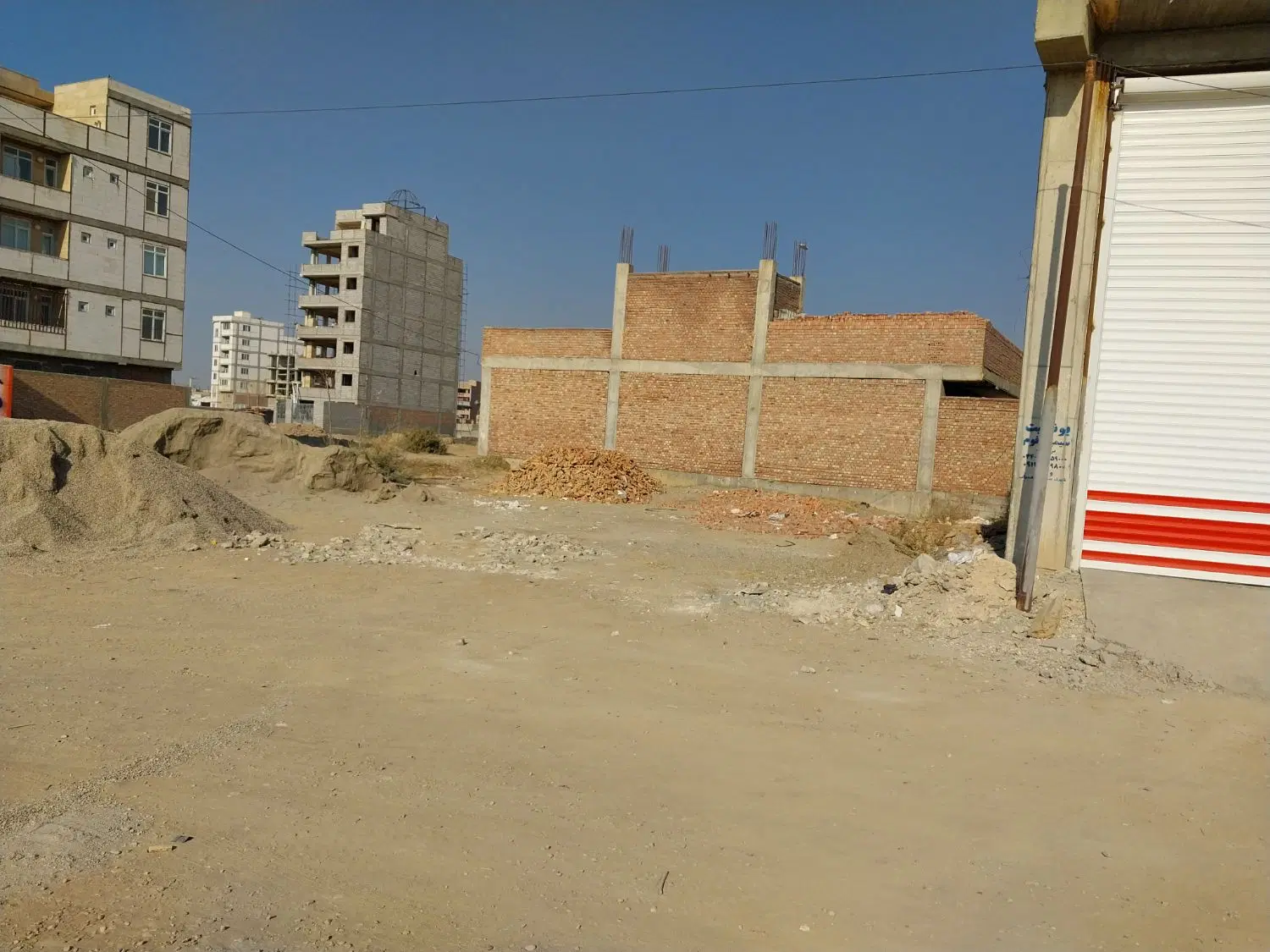 زمین تجاری مسکونی