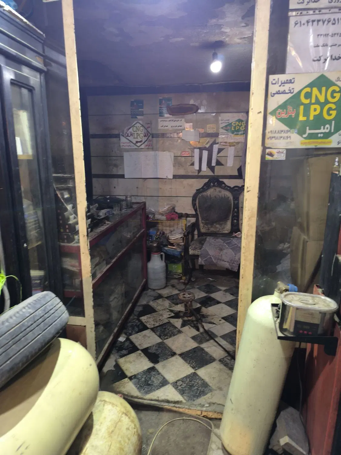 مغازه 45متری روبروی بیمارستان
