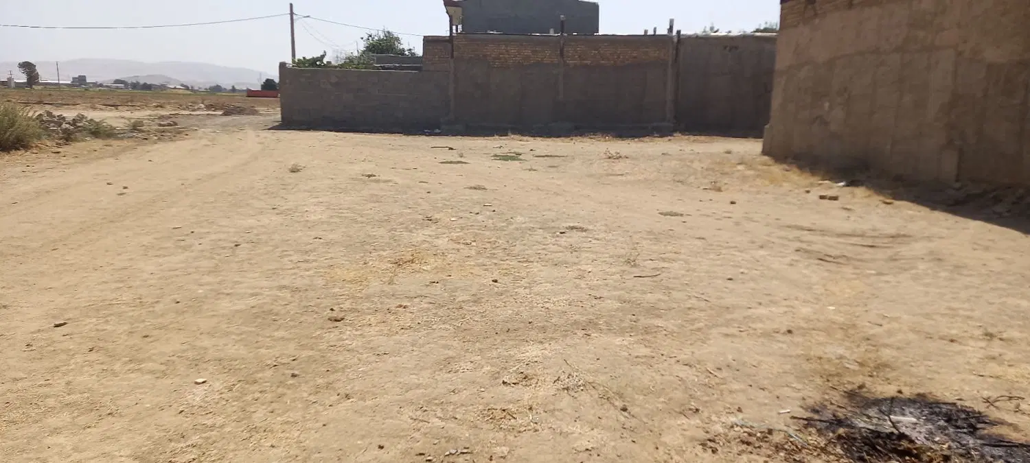 ۱۵۰‌متر‌زمین‌مسکونی‌در‌روستای‌فلکدین