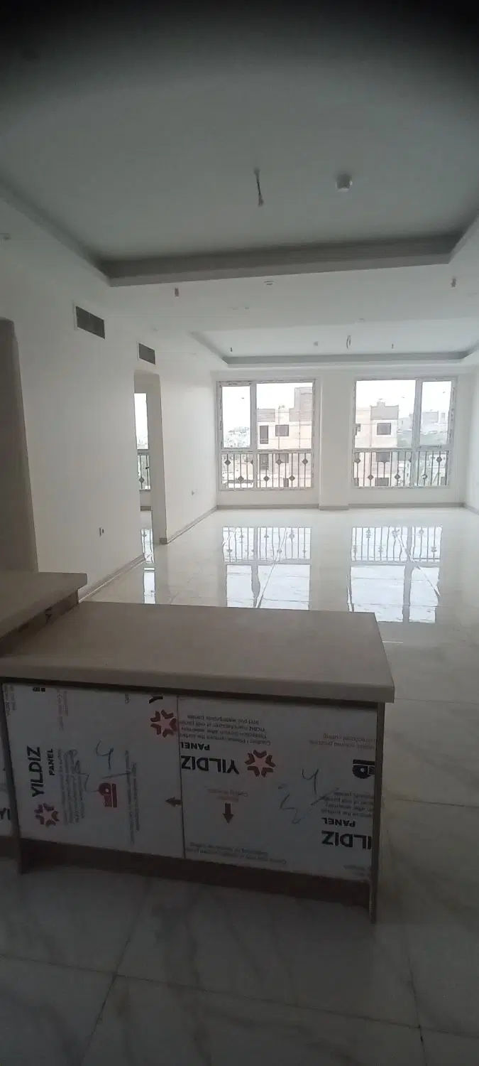 آپارتمان ۱۰۰ متری دو خواب