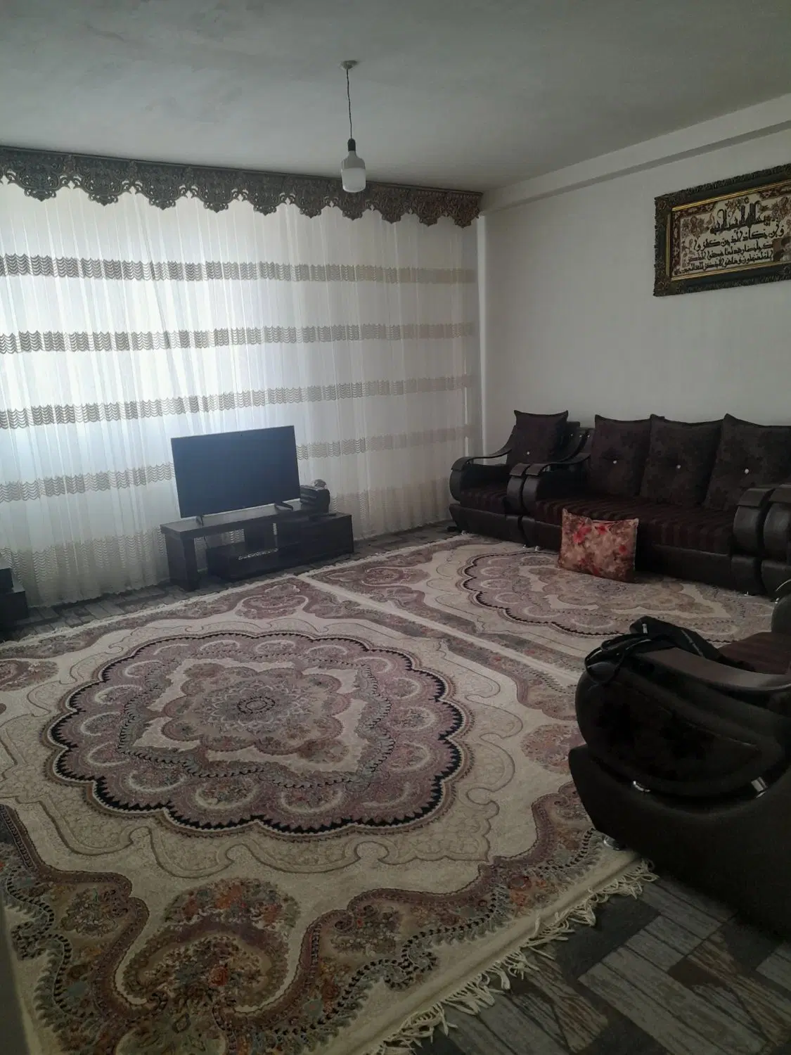 مسکن مهر کوه وحدت