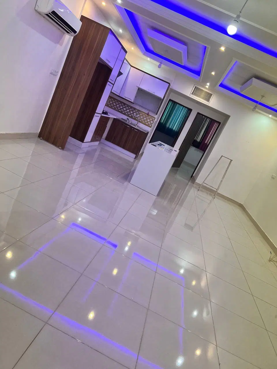 ملک دوبهر تجاری و مسکونی