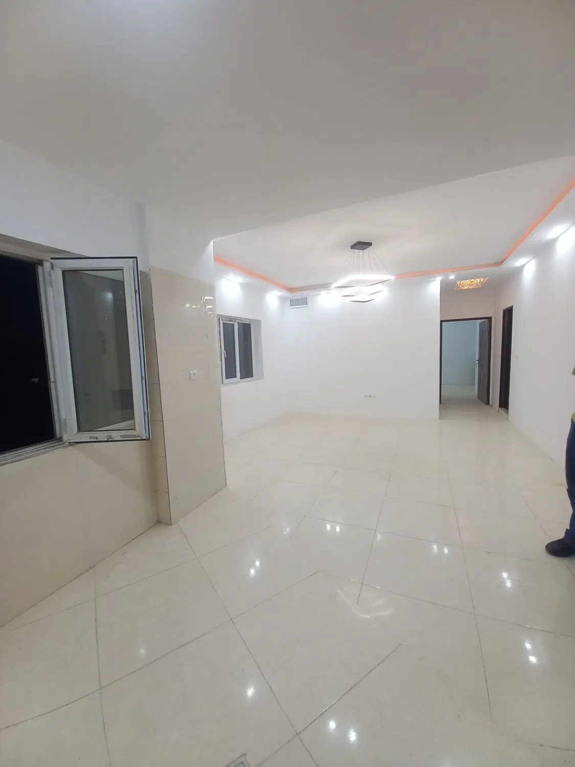 فروش واحد شهرک ابریشم