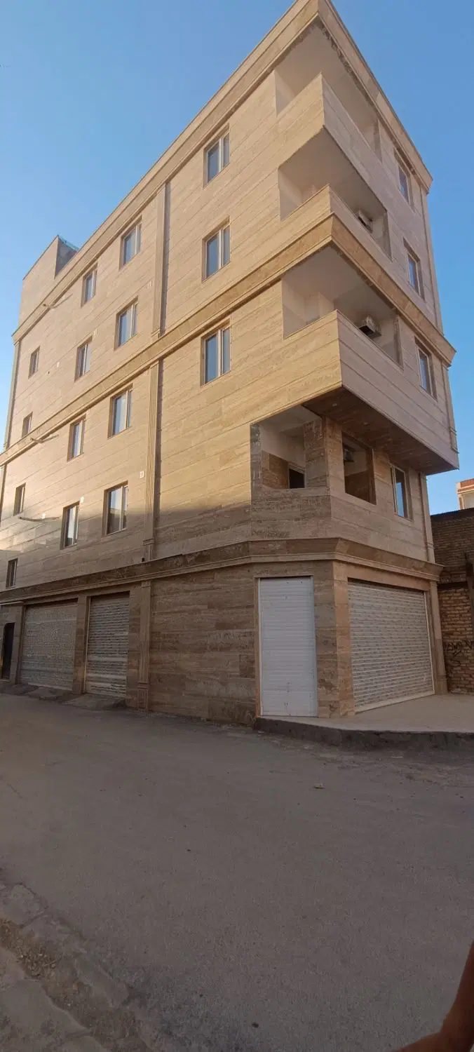 اجاره واحد لوکس 98متری‌ گاوخانه ((احتشامیه اراک))