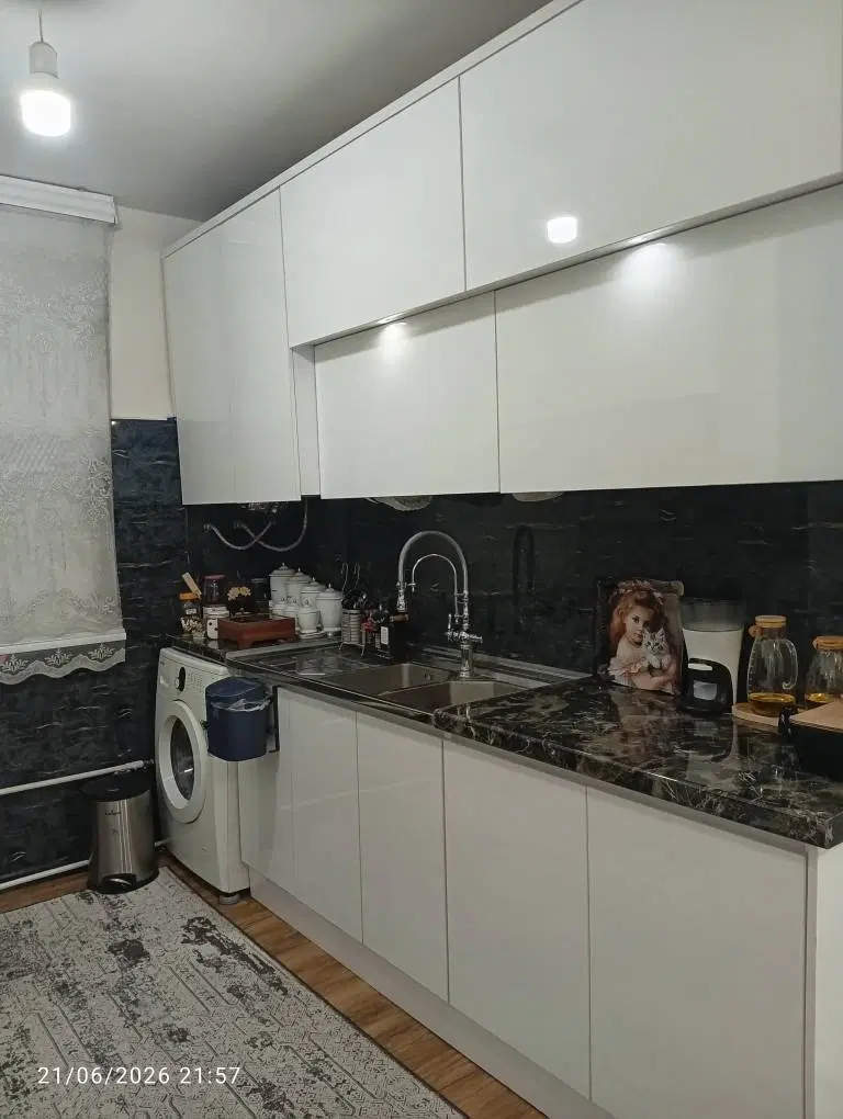 آپارتمان ۵۵متری با پارکینگ و انباری فول