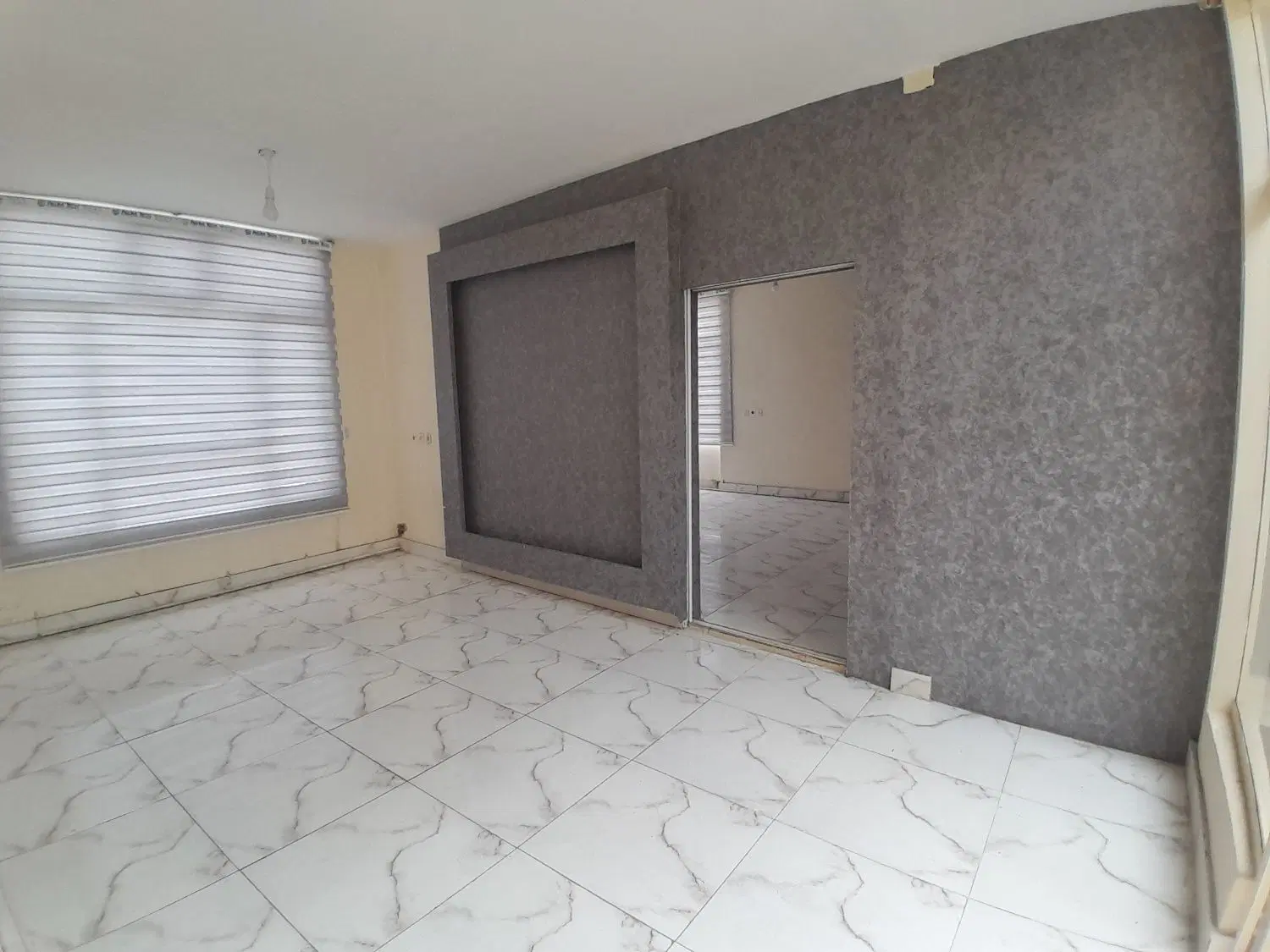 واحد دفتری تجاری نبش باکری ۱۰۰متری
