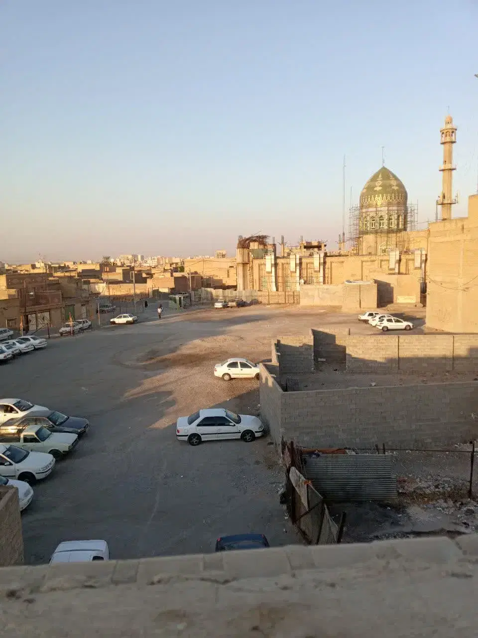 فروش مغازه ۴۰ متری و زیرزمین تجاری ۴۰ متری
