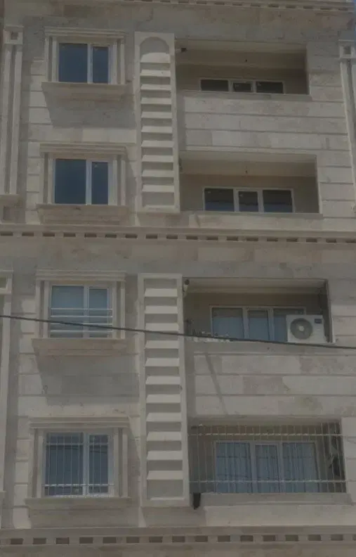 آپارتمان ۱۰۰ متری