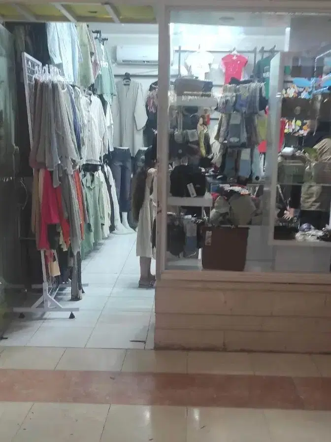 مغازه بلوار شفق ، بازارچه کوه نور