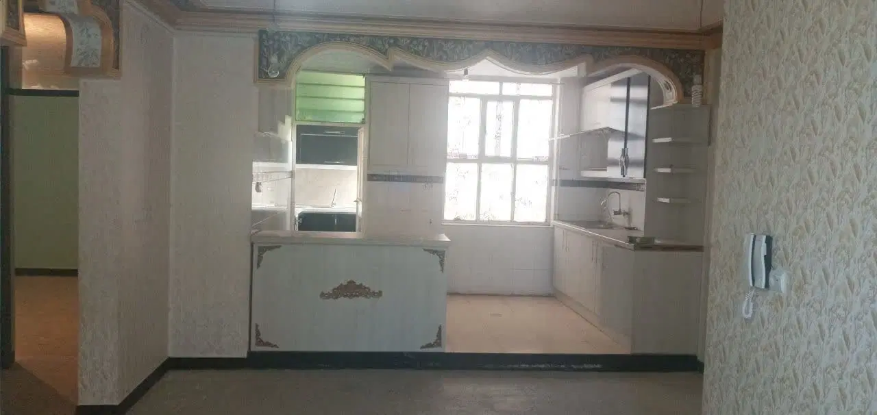 ،  فروش دو واحد مسکونی تجاری