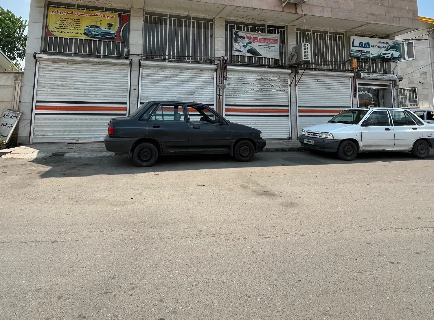 مغازه بزرگ ۵۶ متری سیاهکل محله خیابان ایران