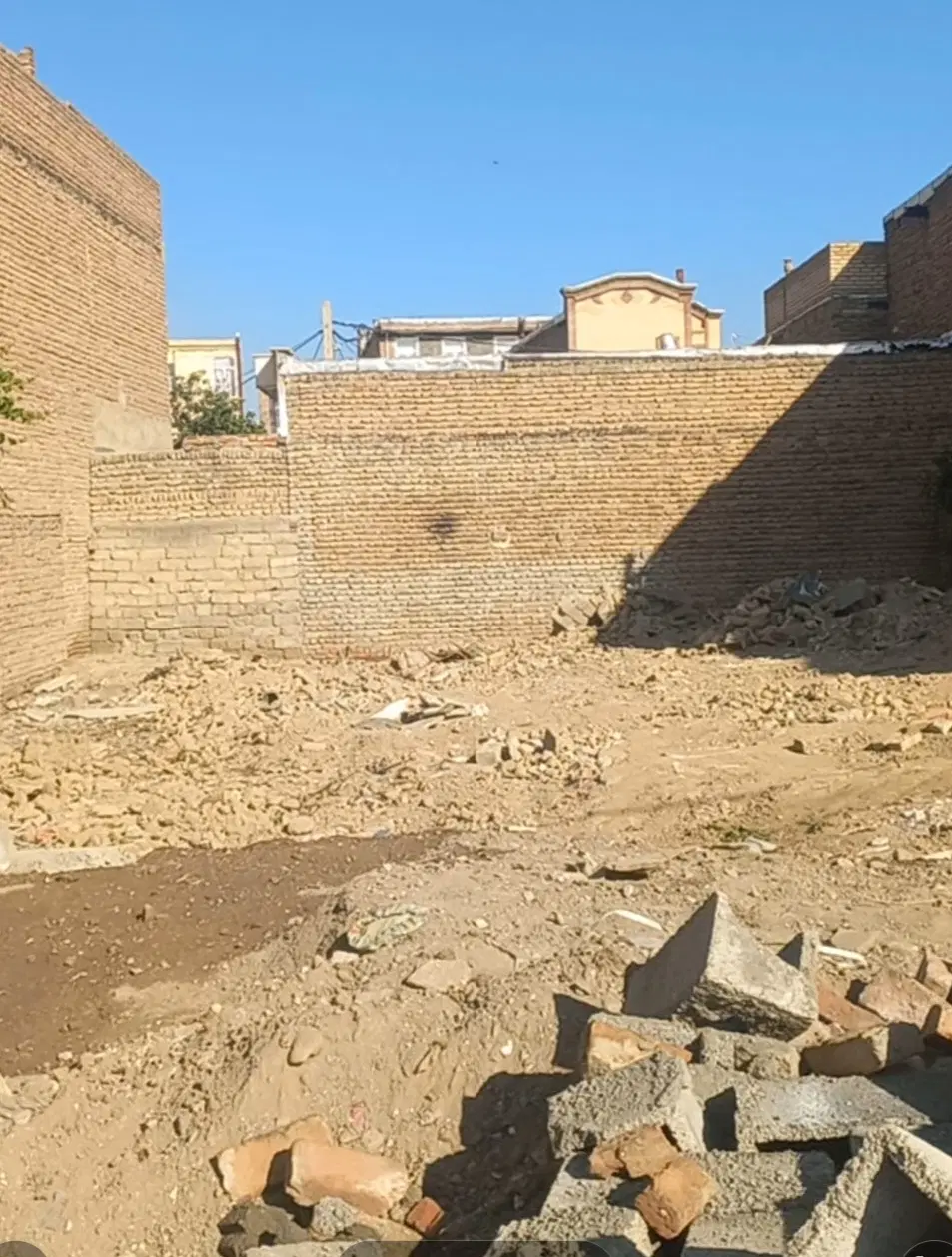 فروش زمین مسکونی تجاری با مجوز علامه مجلسی