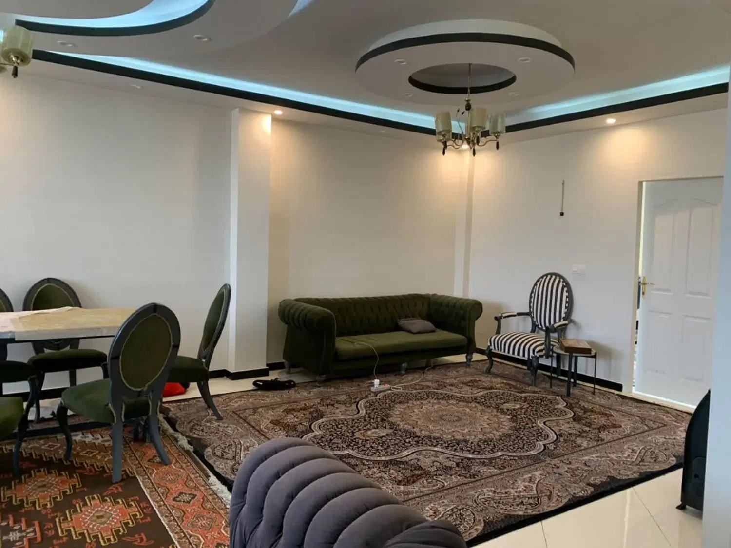 آپارتمان ۱۰۵متری کوی اساتیط نیک اندیش ۱