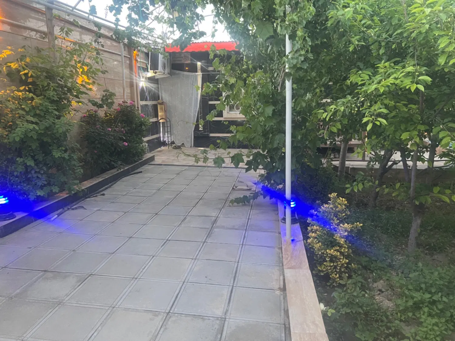 فروش باغچه