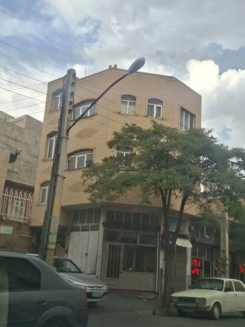 آپارتمان لیلابی مفتح مجاهد