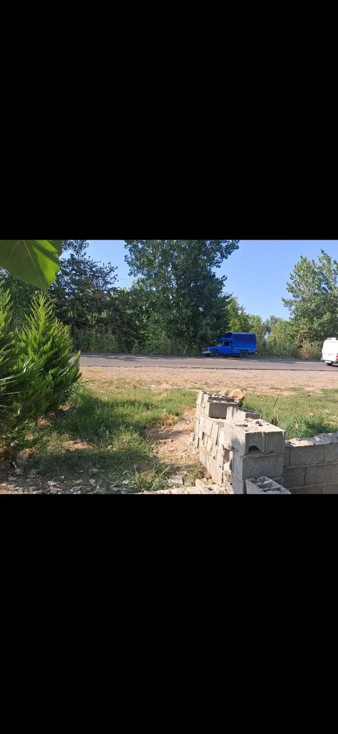 زمین مسکونی داخل طرح هادی بر خیابان اصلی