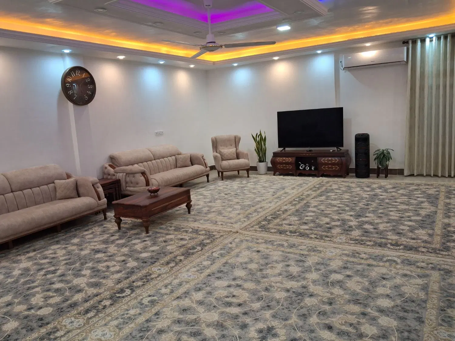 منزل ویلایی بزرگ  اکبر آباد آزادشهر گلستان