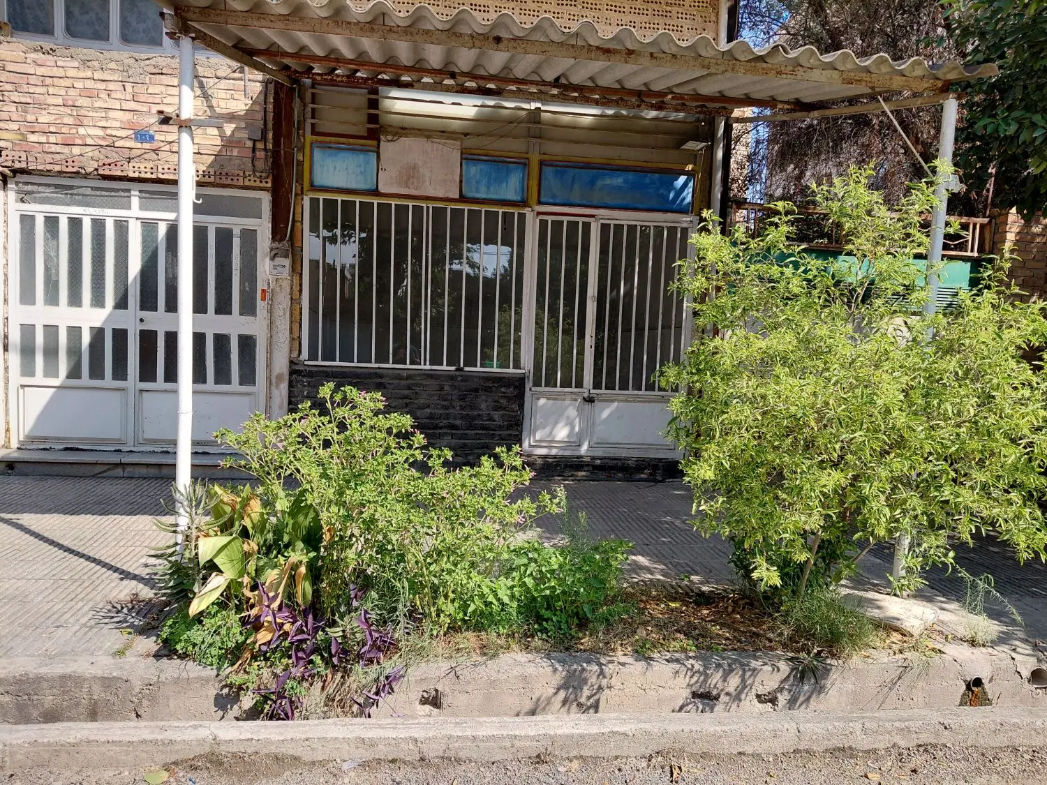اجاره مغازه خیابان ملک اشعرا بعدچهارراه شاهد