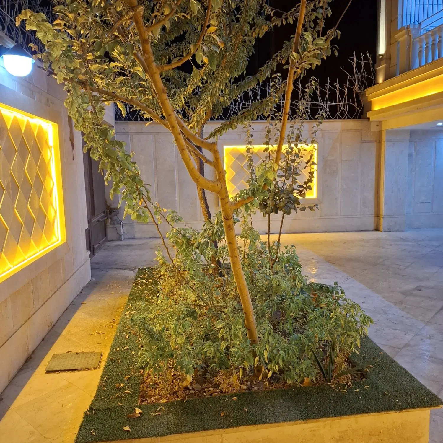 ۲ طبقه شخصی ساز ۲۶۰ متری