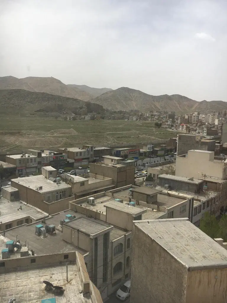 آپارتمان ۸۱ متری مرکز شهر