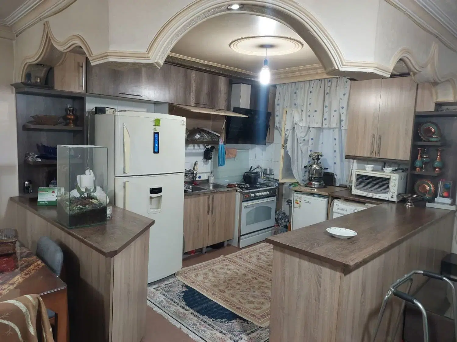 66متر با پارکینگ و انباری فروشنده واقعی