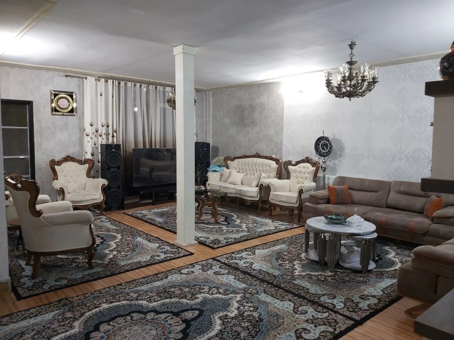 فروش یک واحد مسکونی حیاطی