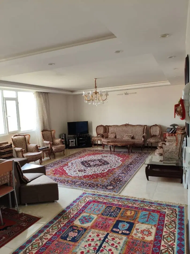 آپارتمان ۹۴ متری