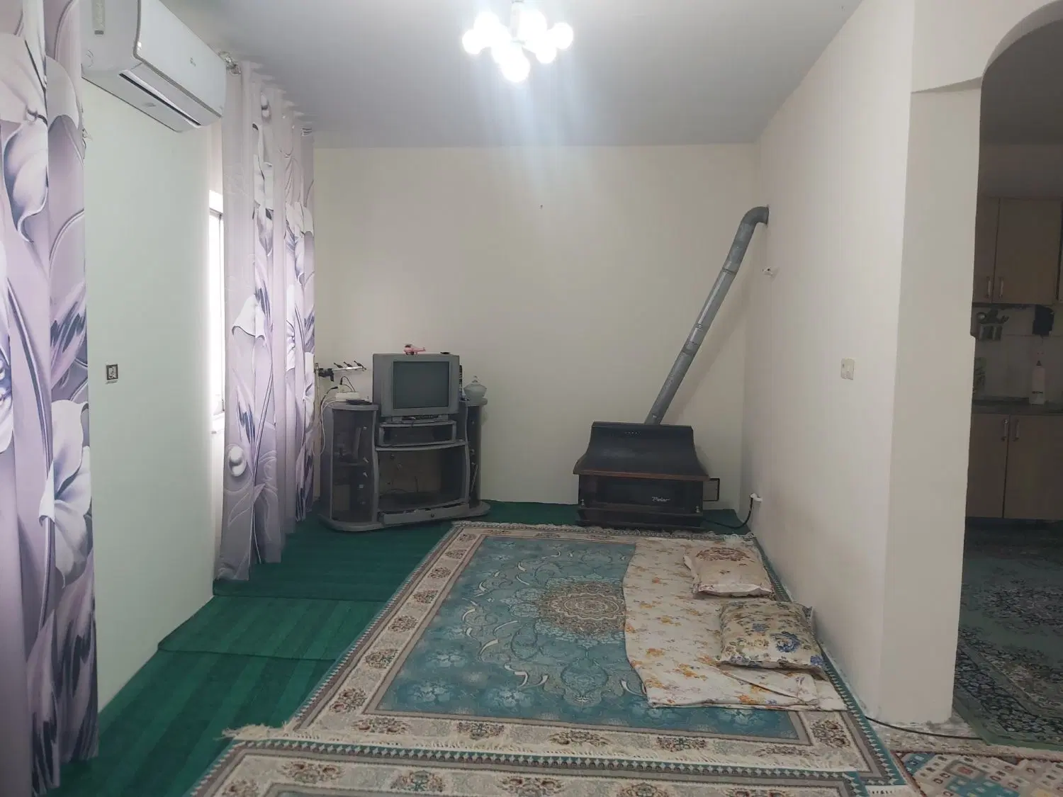 ویلایی دوطبقه برجاده بیست متری