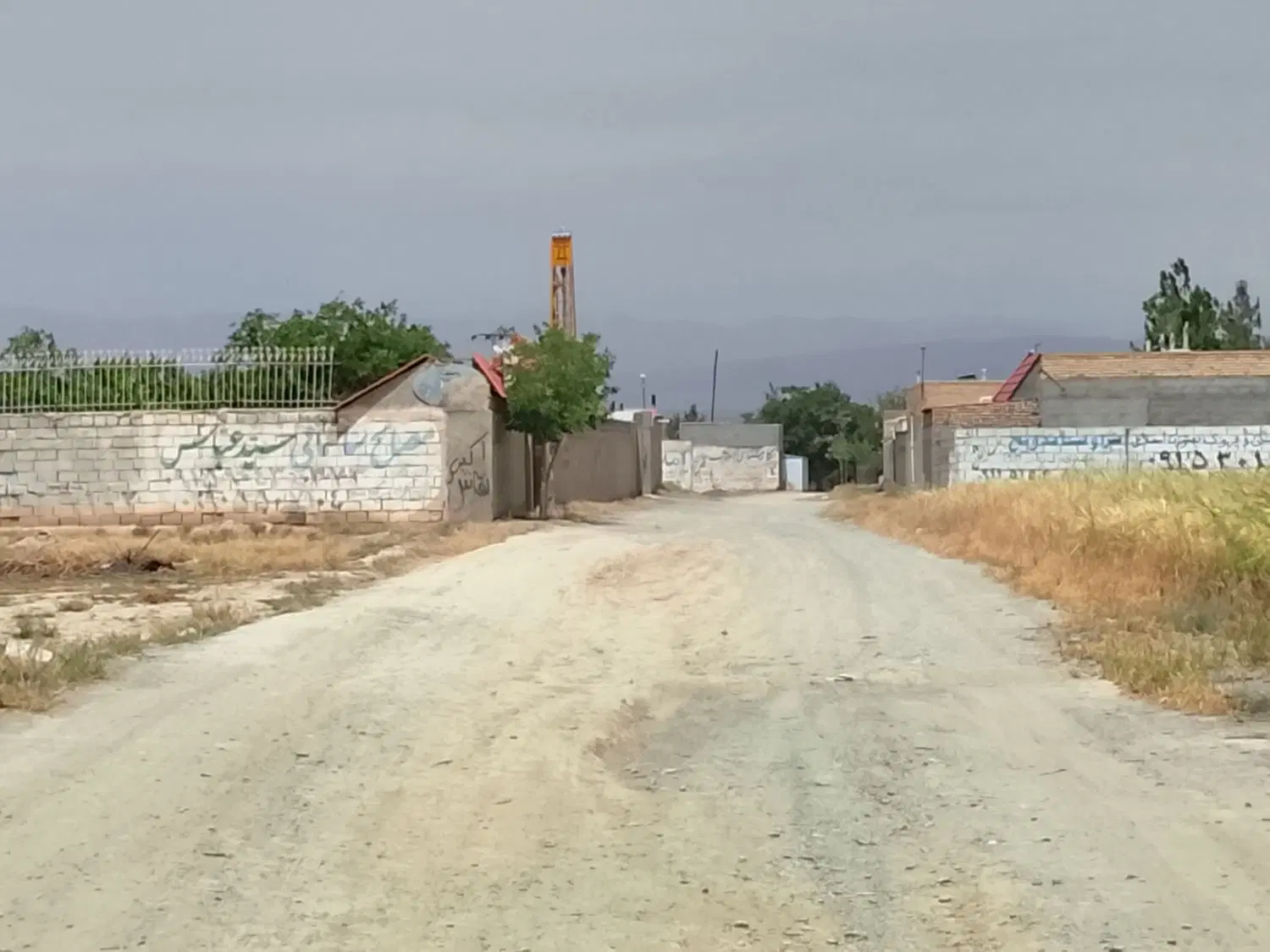 هزارمترخیابان گلستان بازمرگان عسگریه املاک پارس