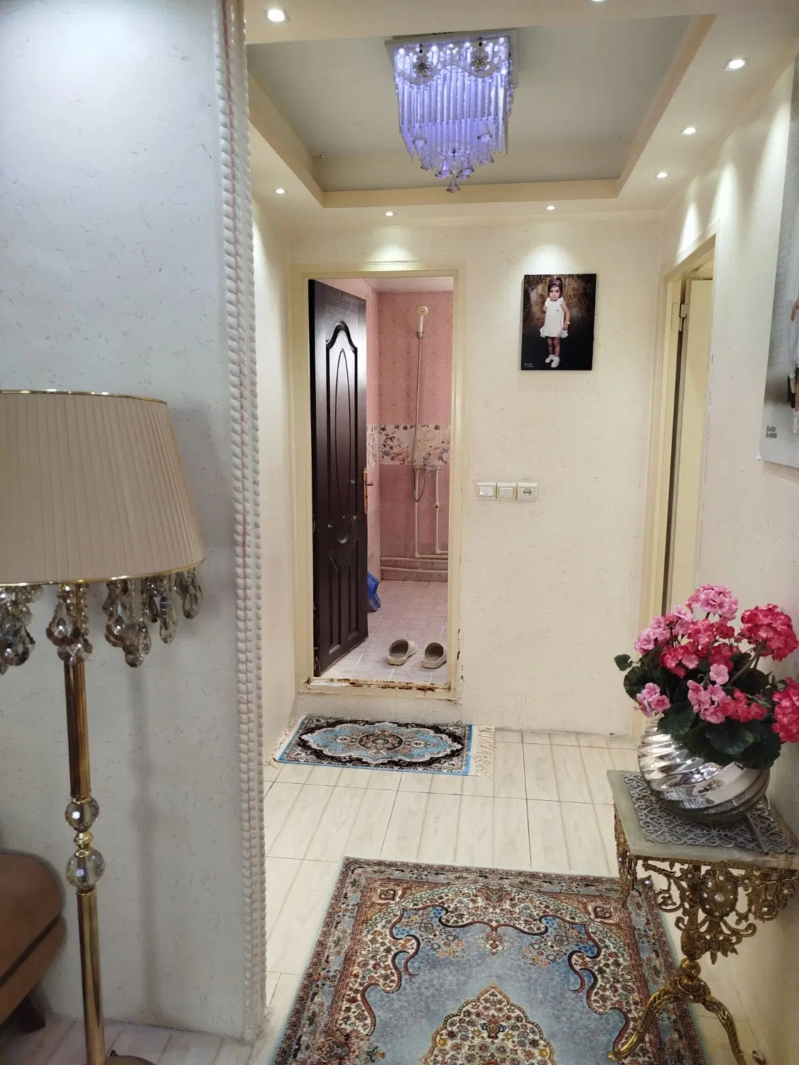 آپارتمان 92متری کوی لاله