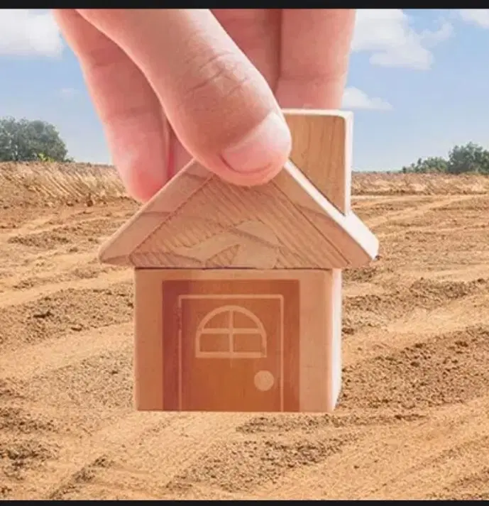 یک قطعه زمین مسکونی با موقعیت عالی