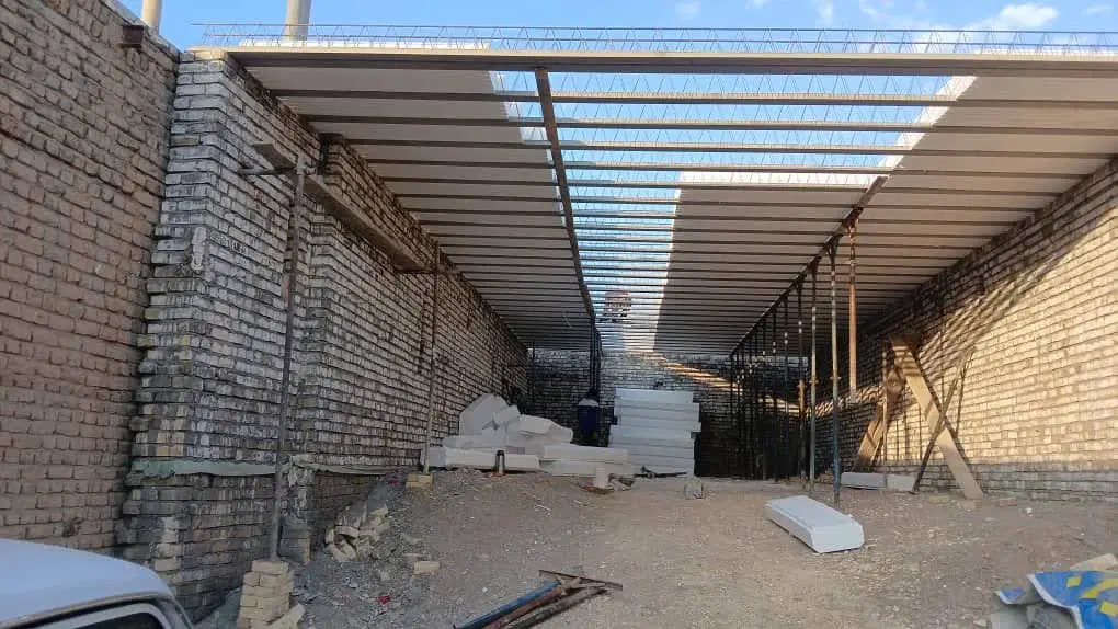 زمین فروشی