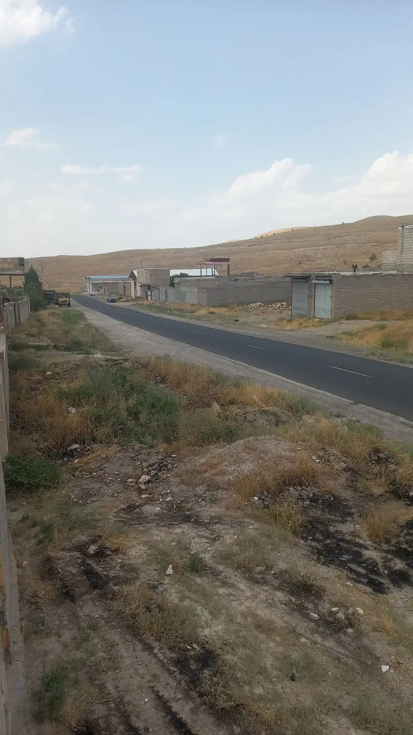 زمین برای مغازه برجاده