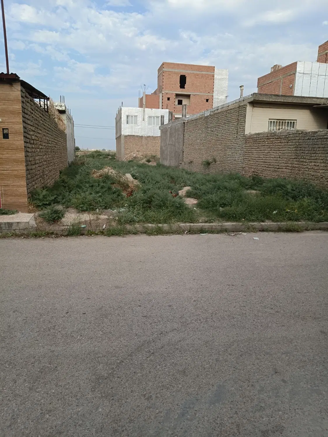 زمین زابل آباد