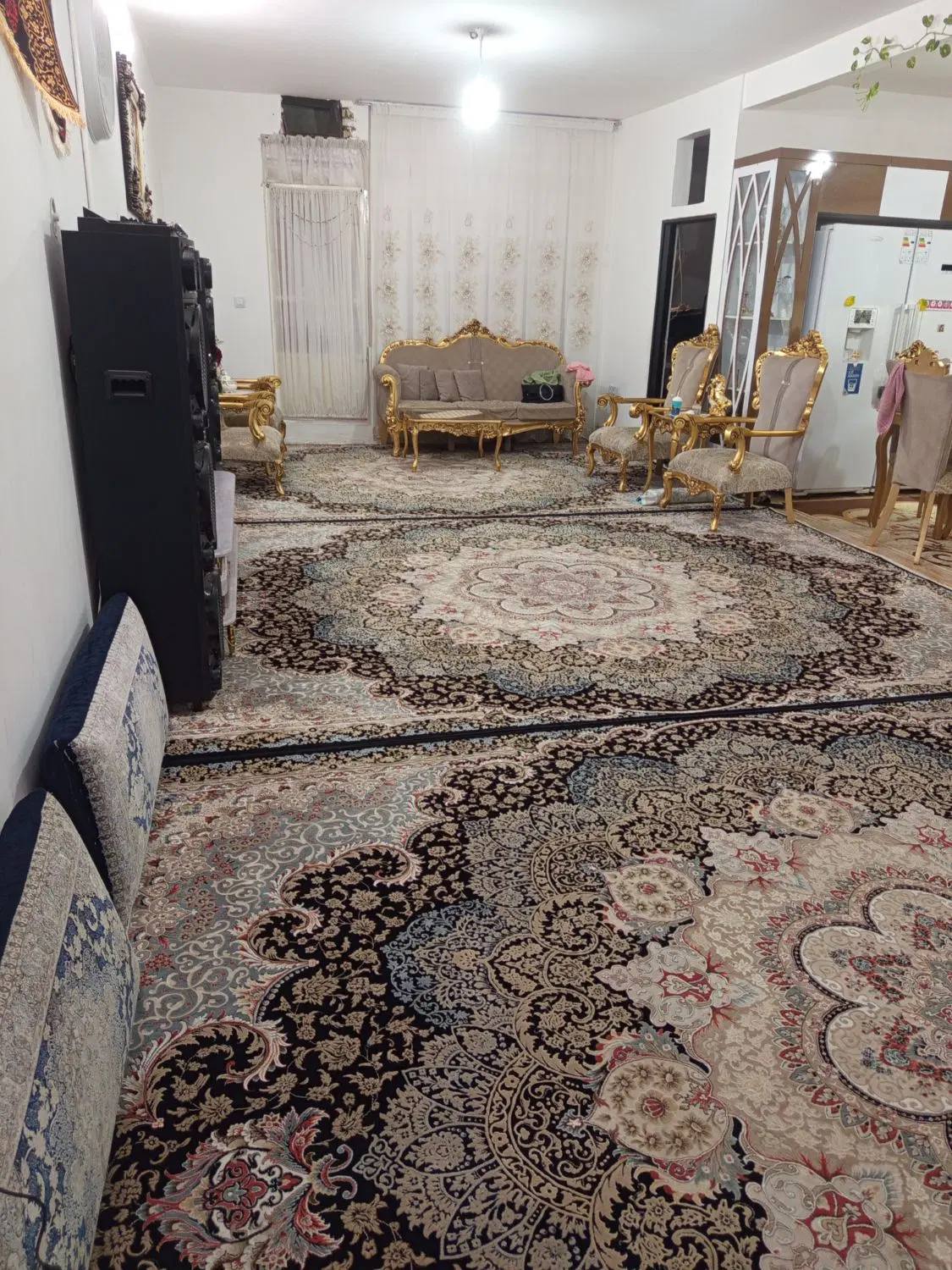 خانه ویلایی دو واحد مجزا