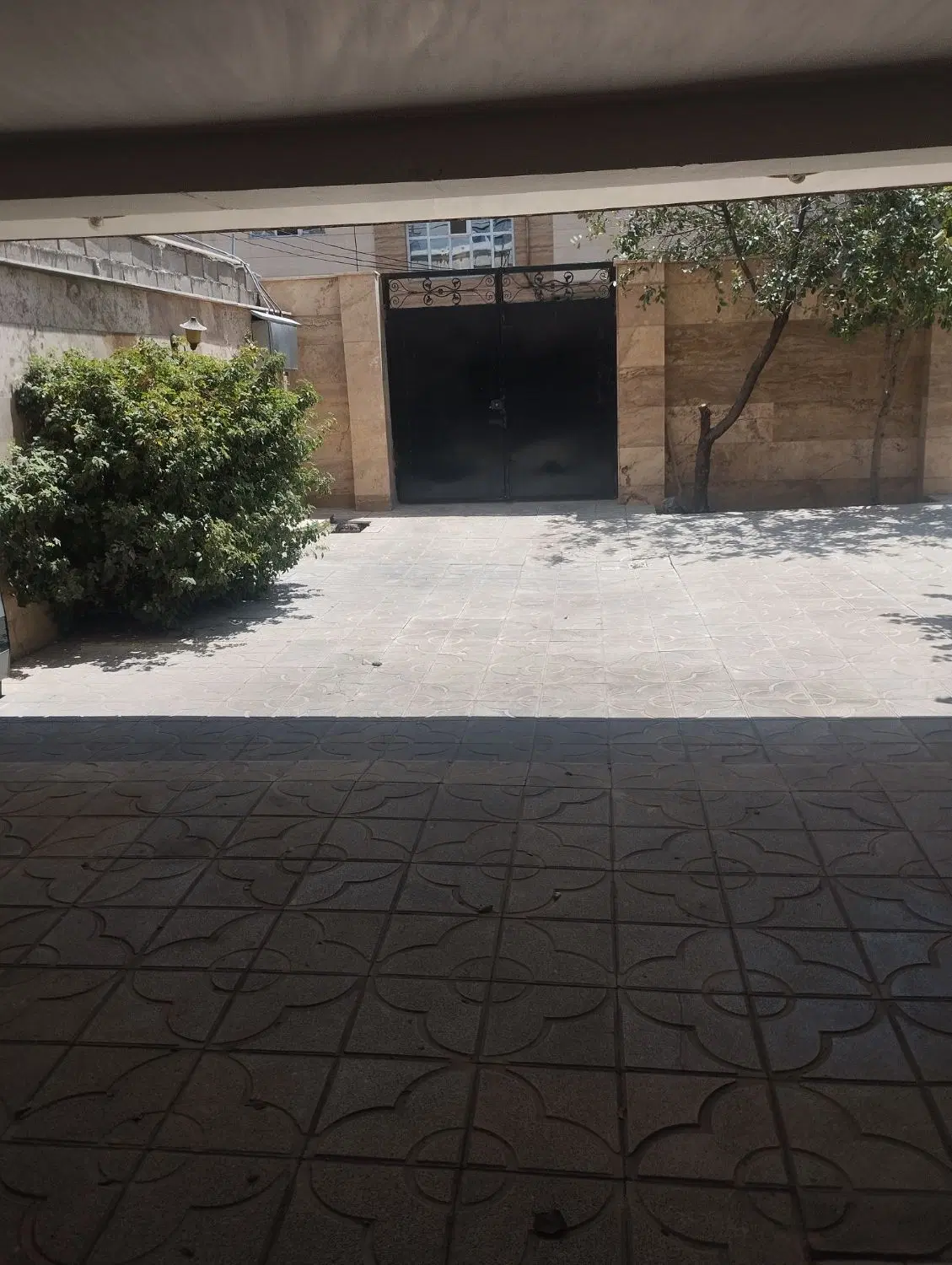 منزل مسکونی